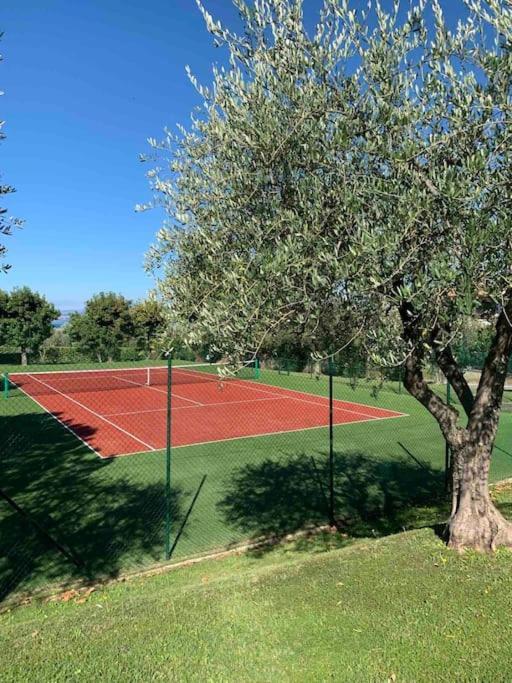 Tennis / Pool / Barbecue باردولينو المظهر الخارجي الصورة